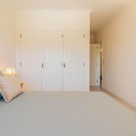 Central Cascais Apartment With Private Parking Luaran gambar