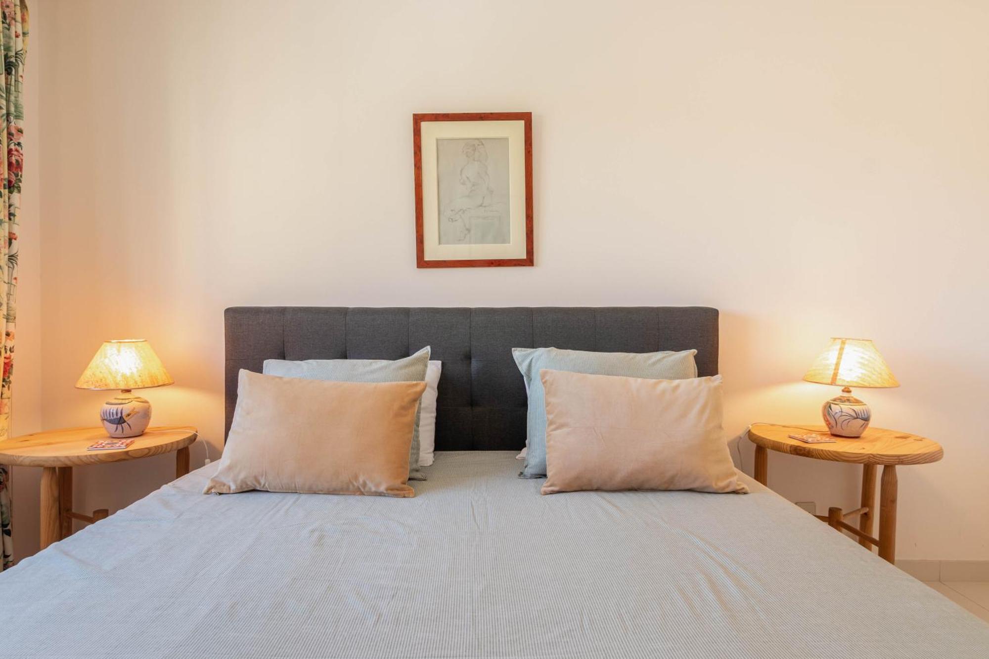 Central Cascais Apartment With Private Parking Luaran gambar