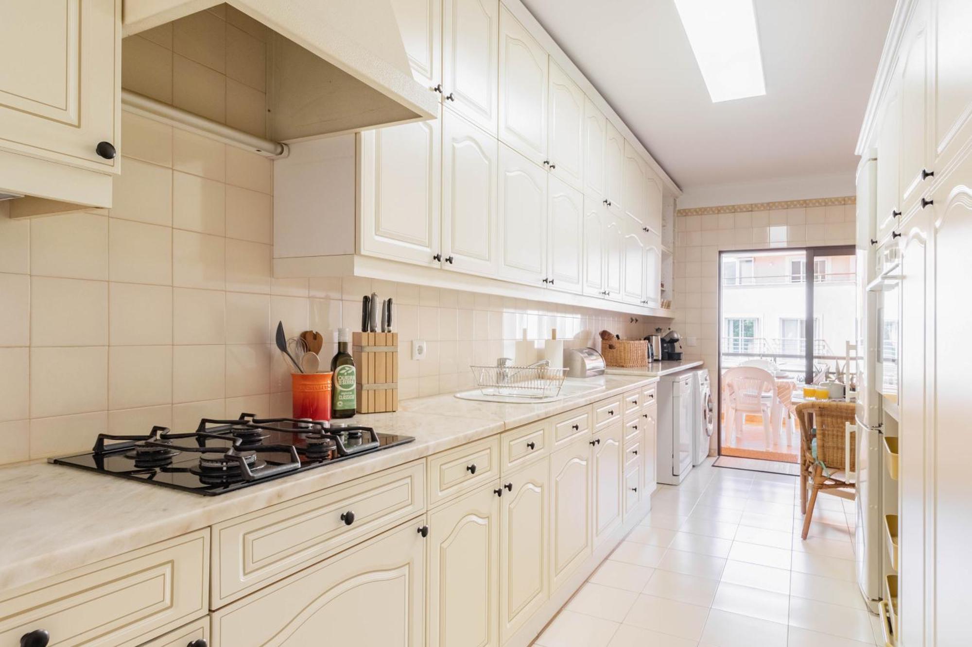 Central Cascais Apartment With Private Parking Luaran gambar