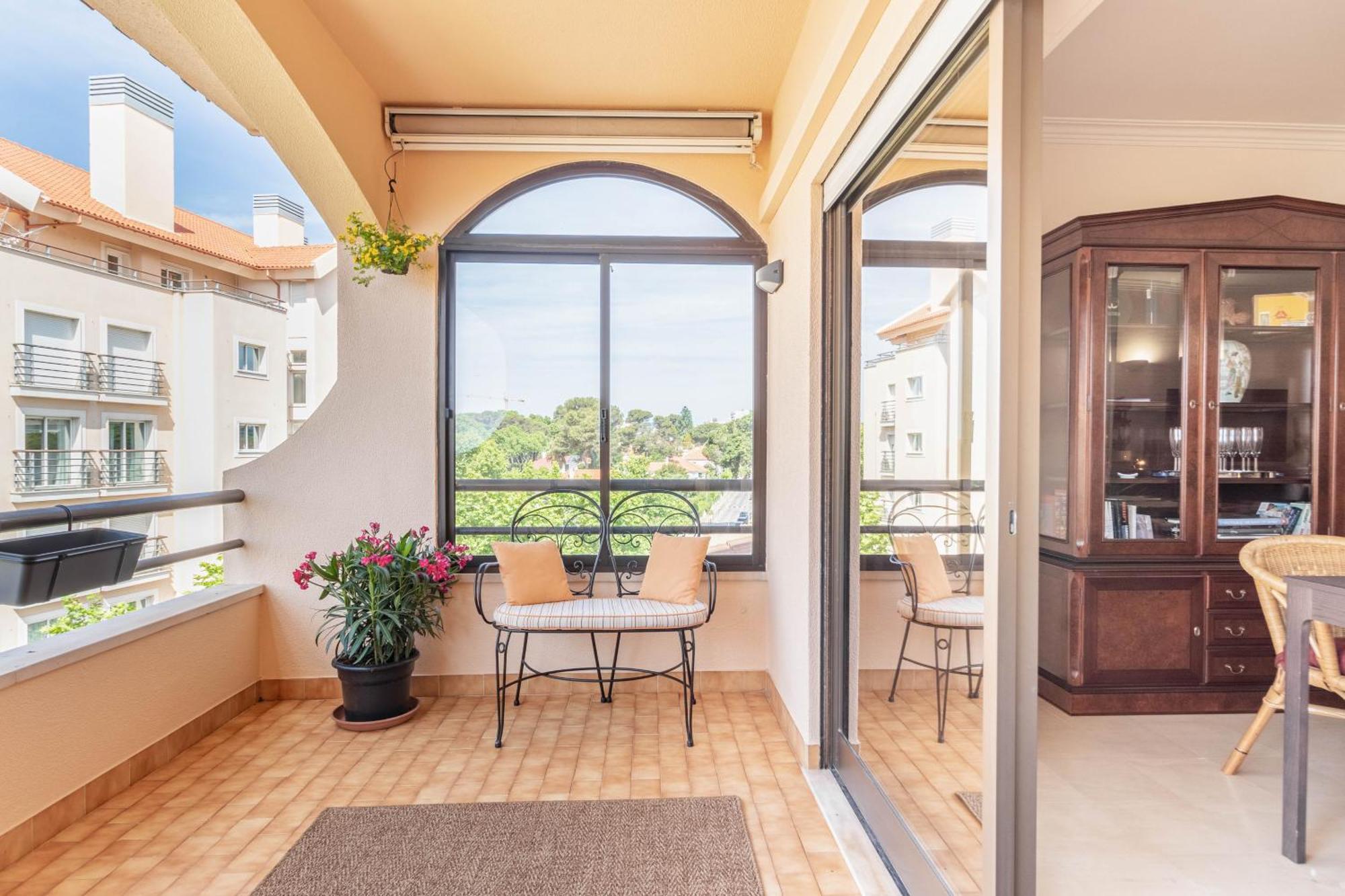 Central Cascais Apartment With Private Parking Luaran gambar