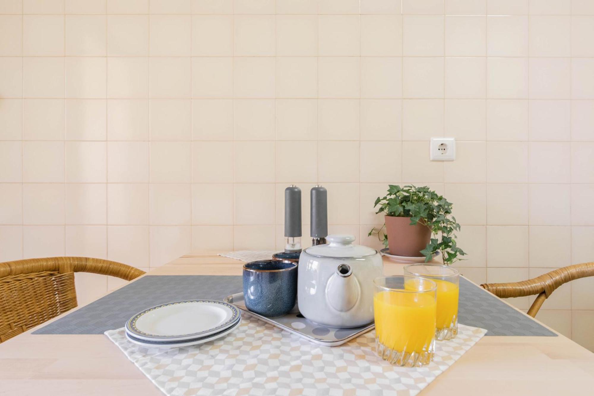 Central Cascais Apartment With Private Parking Luaran gambar