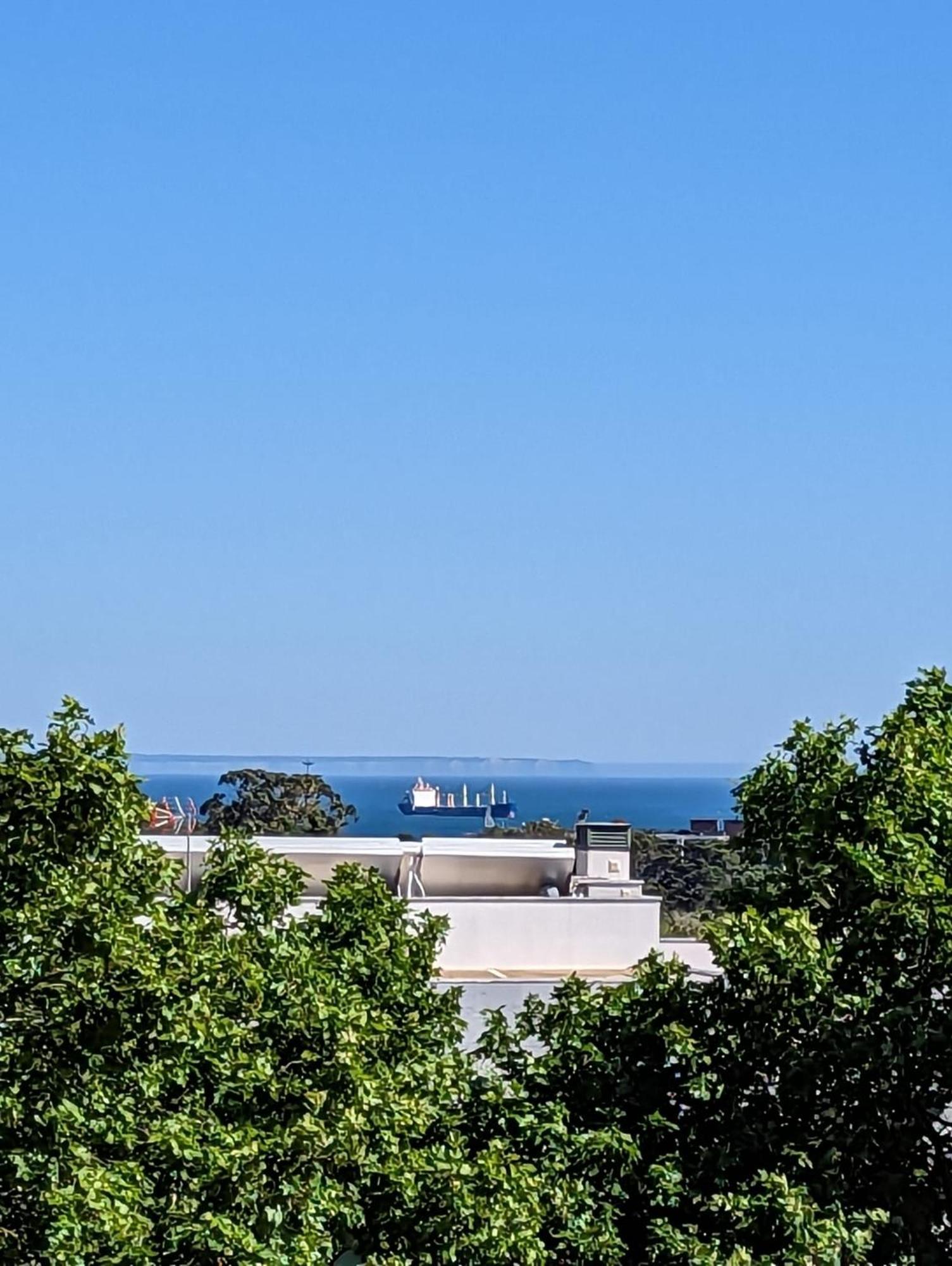 Central Cascais Apartment With Private Parking Luaran gambar